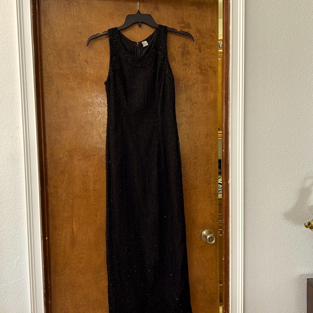 Beautiful silk & beaded evening gown!